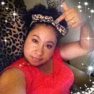 Meet your Posher, Nidia